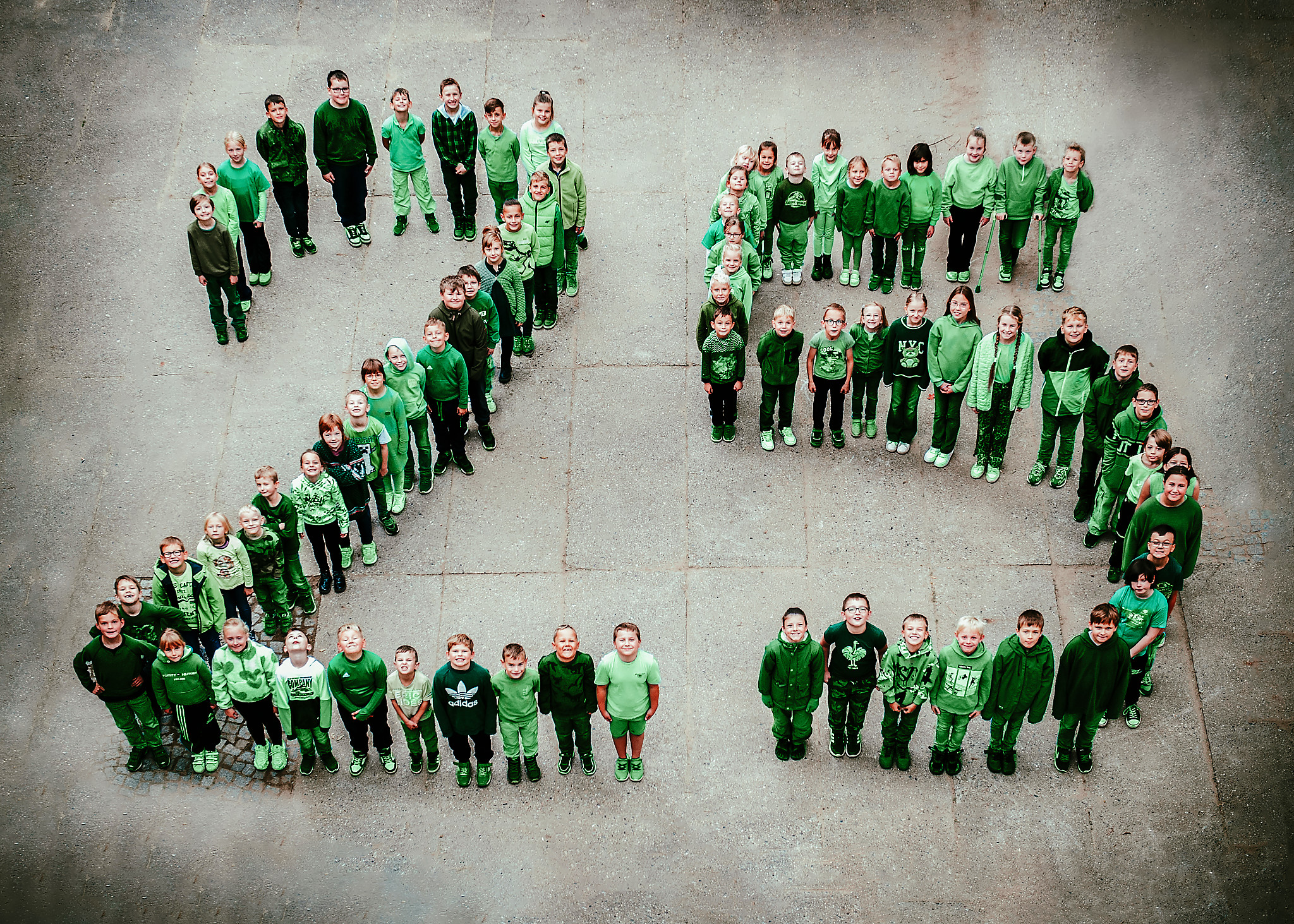 Bild 25 Jahre Grundschule